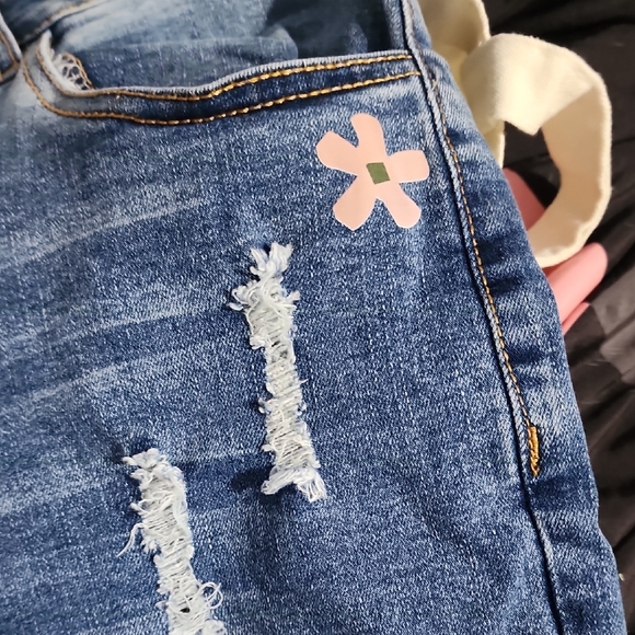 Distressed Blue Jeans - Picture 5 of 7